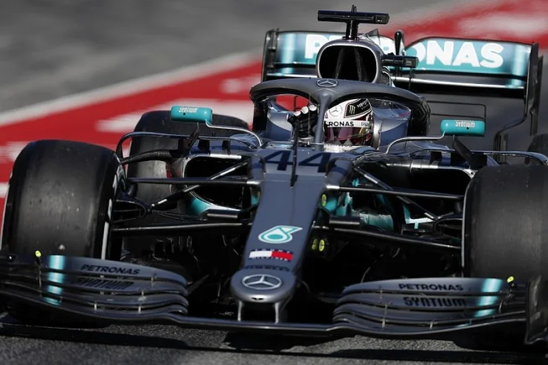 Hamilton continues with ball shape: First in Belgium