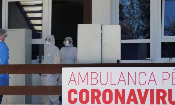 Government didn't give 300-euro extensions, nurses warn protest
