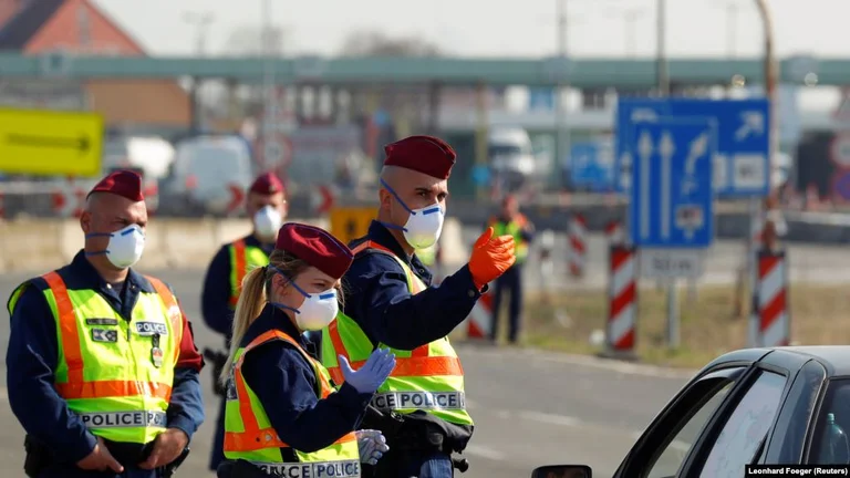 Hungary closes borders on September 1st