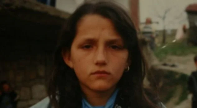 La sobreviviente de la masacre de Jasharan celebra hoy su cumpleaños, y el Hermano Bekim Jashari la desea