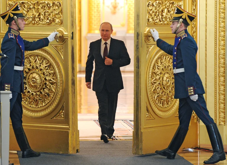 Car Vladimiri: Putin shpall fitoren në reformat që e lejojnë të jetë në pushtet deri më 2036