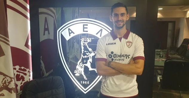Refuzoi Shqipërinë për Greqinë, ja ku ka përfunduar tash futbollisti