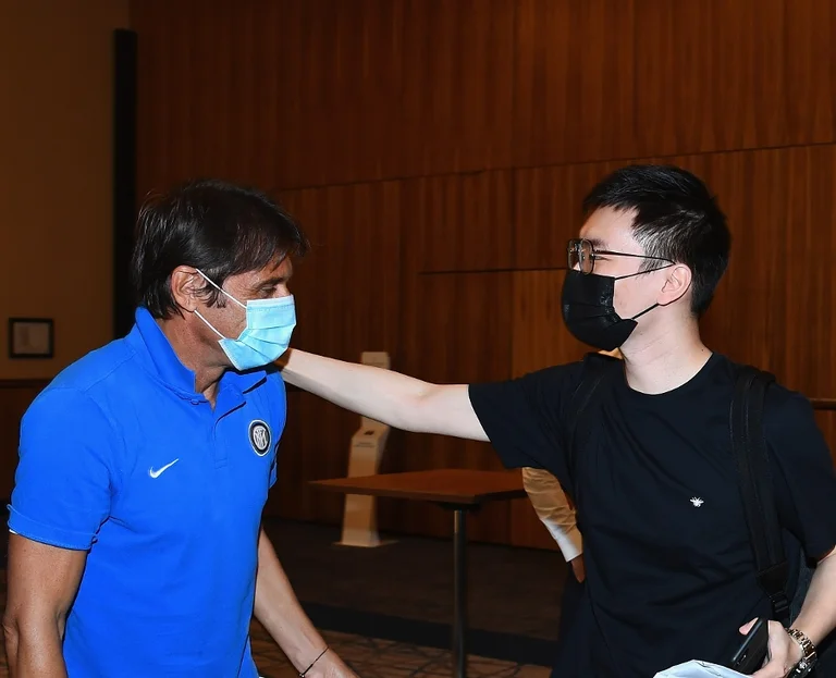 Il modo in cui Zhang ha convinto Conten ad unirsi all'Inter non e' come pensavamo.