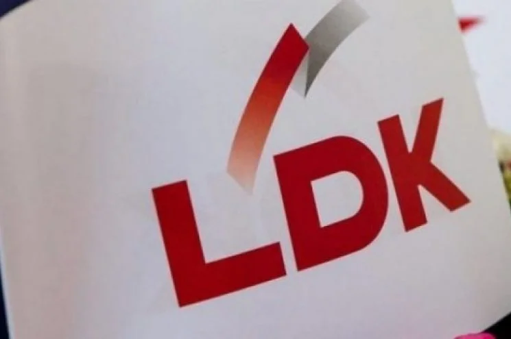 Vdes zyrtari i LDK-së