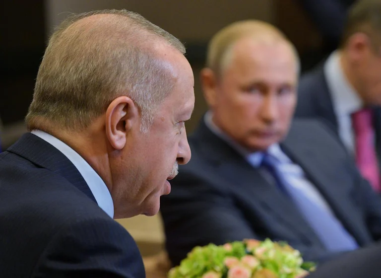 Turqia prish kontratën me Rusinë për blerjen e sistemit kundërajror S-400