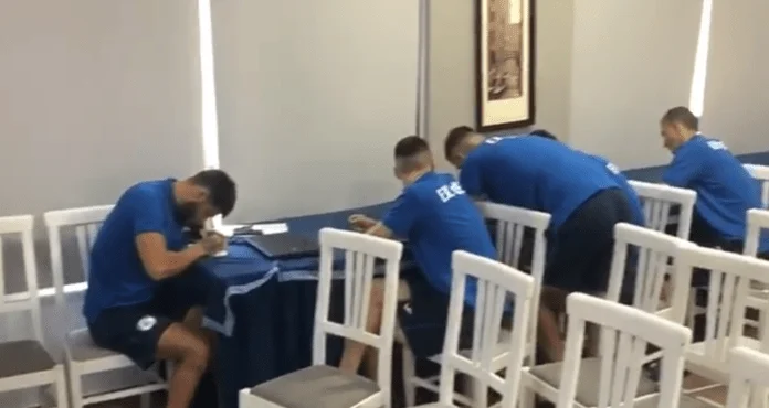 Kërkesa e çuditshme e trajnerit të Kukësit, ja çka i detyron të bëjnë lojtarët