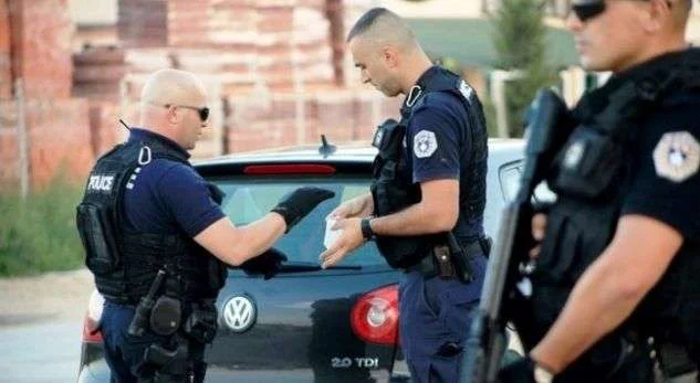 IPK: 32 policë janë suspenduar e 18 të tjerë janë arrestuar