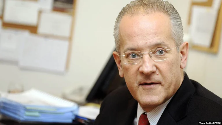 “Shkëmbimi i territoreve përfundimisht nuk është në tryezë”