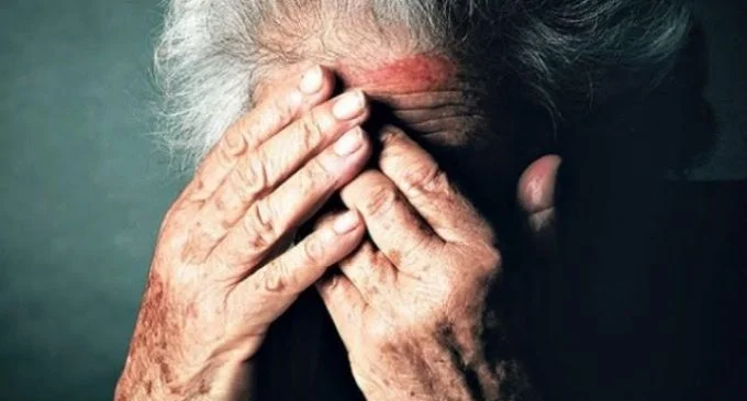 Ngjarje e rëndë në Mitrovicë: E bija therë nënën
