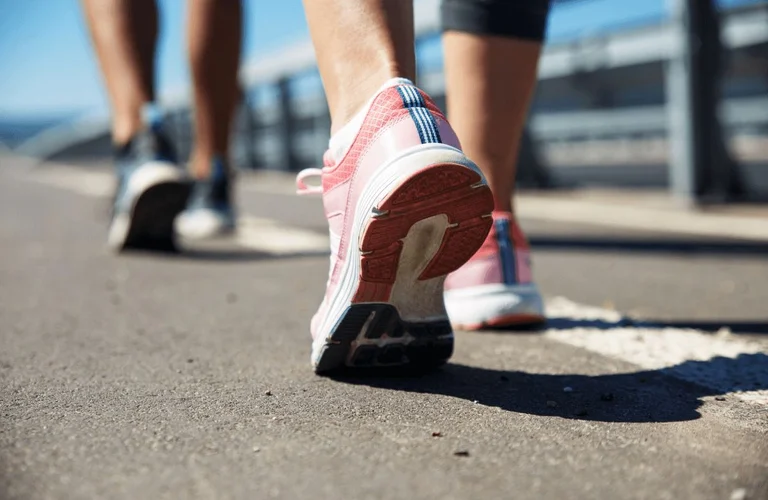How many steps we need to take every day to be healthy, according to experts