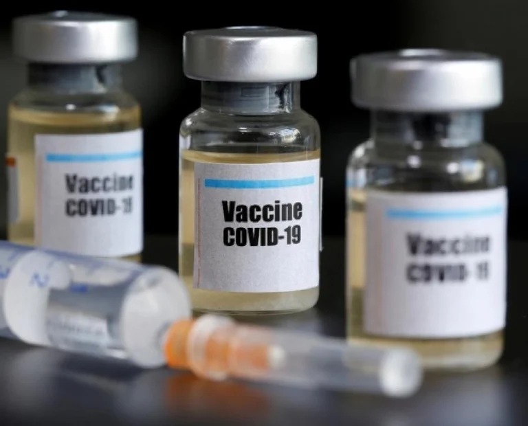 Coronavirus: Russen werden 400.000 Menschen mit Impfstoffen testen, OBS startet Diskussionen