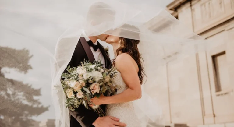 Obbligazioni di denaro per chi sposa quest'anno