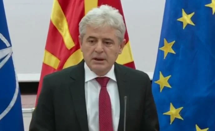 Ali Ahmeti espande i ministri della DUI