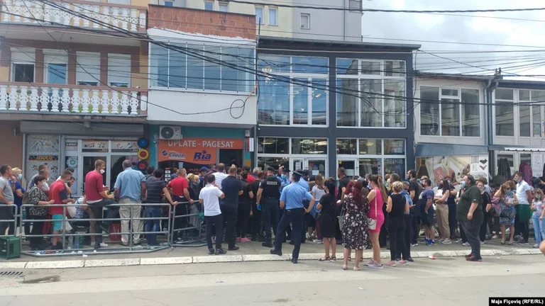 Lange Strecken in Nordmitrovica für 130 Euro Hilfe