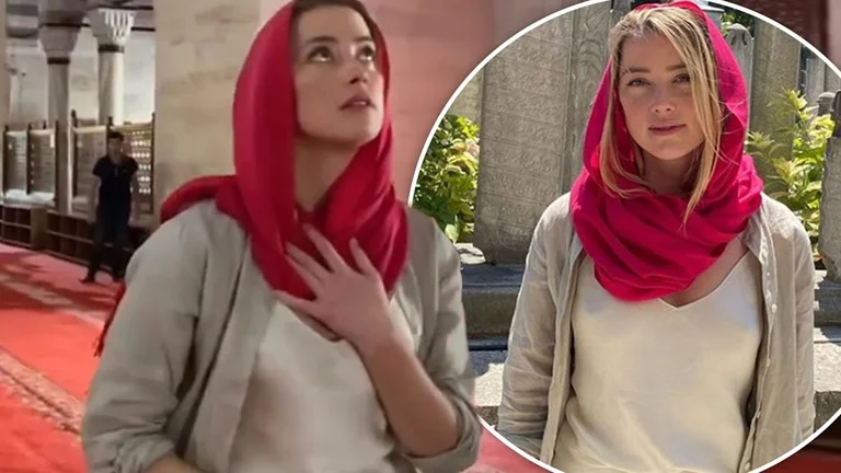 Entrée dans la mosquée sans gilet, Amber Herd a été attaqué par des fans :
