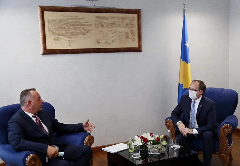 Ramosj after meeting with Hoti: I gave him a deadline to find solutions for Decan-Plav road