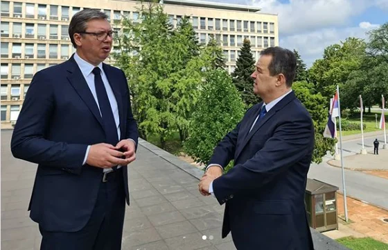 Vuciq consulte Dacic pour une réunion avec le Kosovo à la Maison Blanche