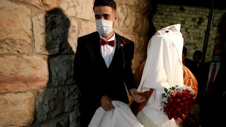 Married couple returning from Kosovo to Croatia, result in Corleone