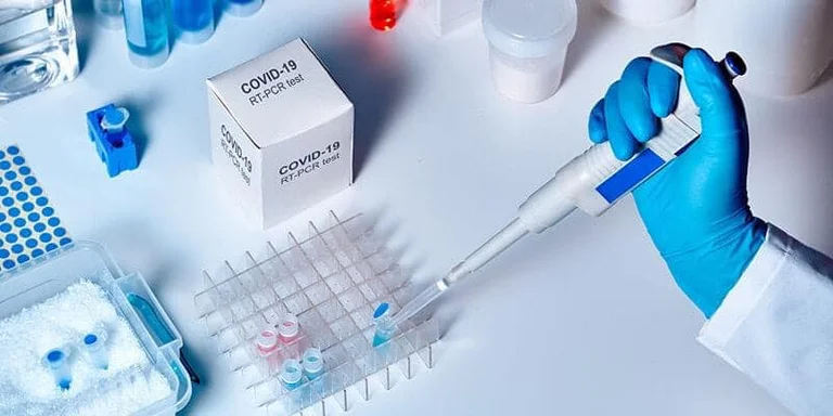 More than 100,000 volunteers for Britain's vaccine