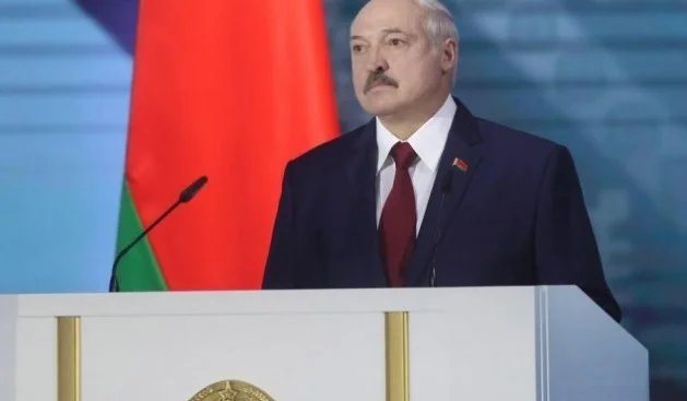 Loukachenko est officiellement déclaré personne non grata