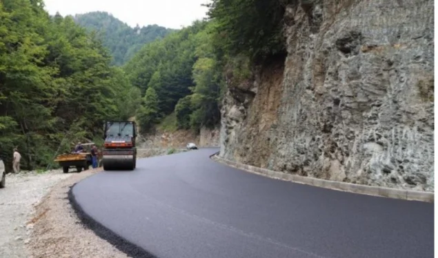 Prime Minister Hoti seeks suspension of works affecting Decani Monastery area