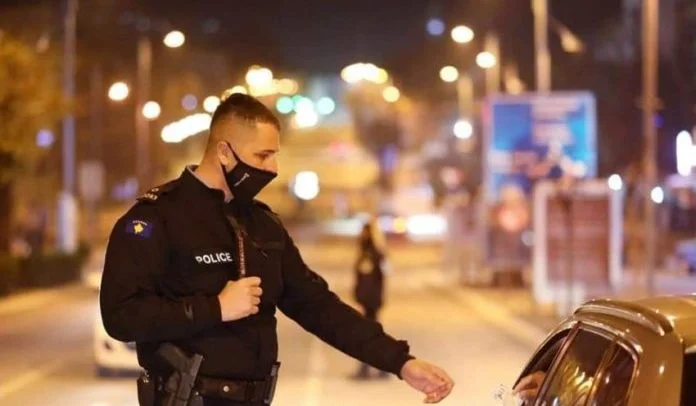 Finora, quattro agenti di polizia morti e altri 200 infetti da coronari.