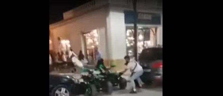 Zwei Bürger treten und schlagen mit der Polizei in Ferizaj