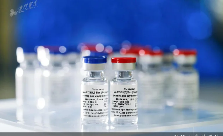 Russian doctors refuse to take Russian vaccine against COVID-19
