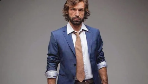 Revolution nach Juventus mit der Ankunft von Pirlos, hier ist der Aufenthalt und der verlässt.