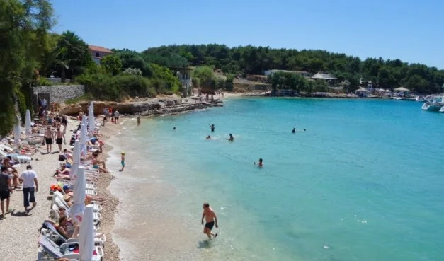 A causa delle maggiori perdite nel turismo, la Croazia ha lo scopo di fare causa a questo paese