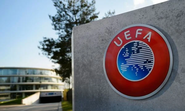 U n EFA spiega come ha deciso di eliminare la luce