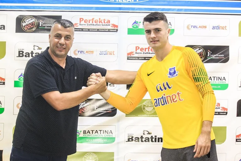 Zyrtare: Reprezentuesi i Shqipërisë transferohet te Llapi