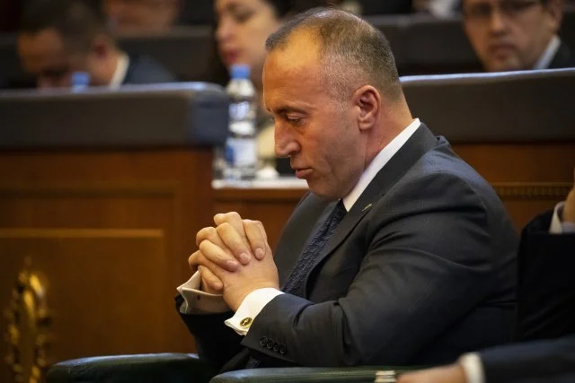 Haradinaj '%s': Schritt zurück, Sie haben das Dialogniveau gesenkt