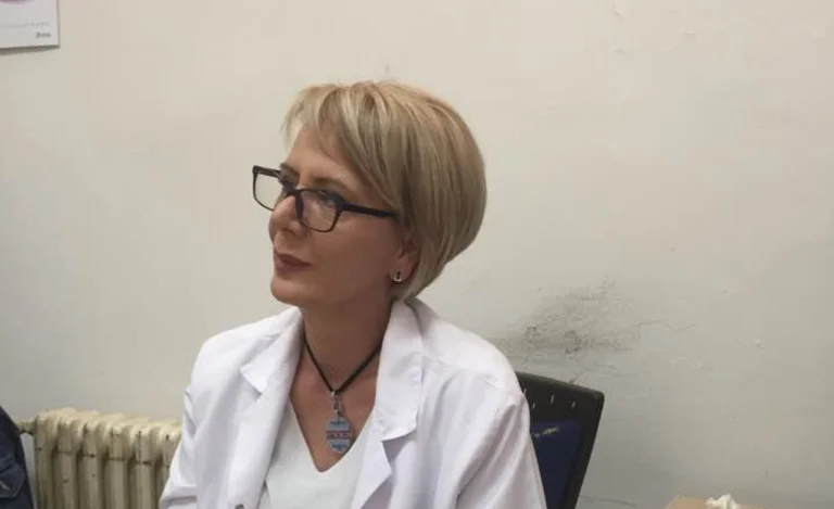 L'infermiera di Pulmology è positiva per il COVID-19, c'è un altro messaggio.