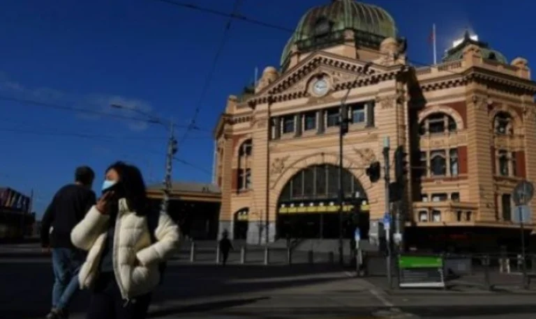Ciudadanos de Australia: Cancelar planes para vacaciones de Navidad