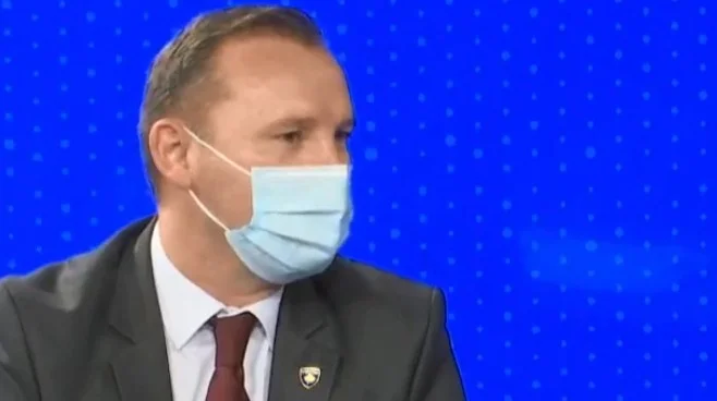 Ministre de la Santé: Ne pas exclure la fermeture, il peut y avoir des restrictions sur la circulation dans ce mois