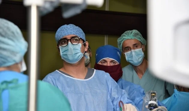 Personnel de santé à payer 300 euros de prolongation