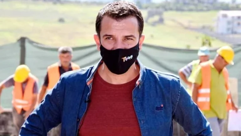 Infecté par COVID-19, Veliaj se dirige vers la Turquie pour un traitement plus spécialisé