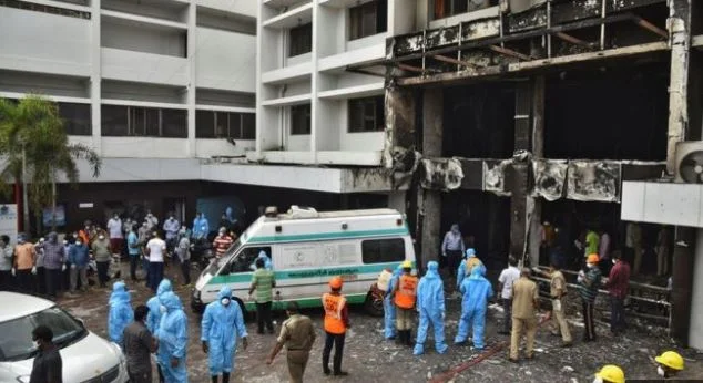 India: Fuoco in un centro COVID, 10 pazienti infetti muoiono