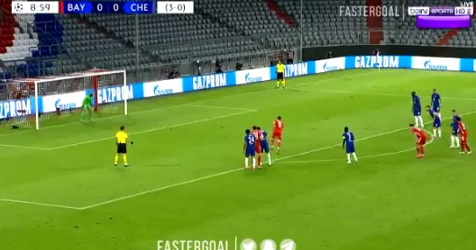 Bayerni donne le coup suivant à Chelsea, marque Lewa super but de la pénalité