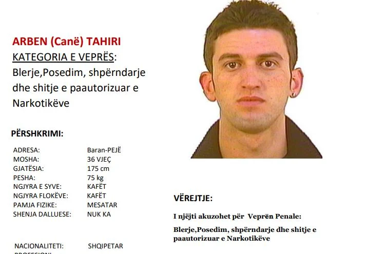 La polizia chiede aiuto per arrestare una persona Peja