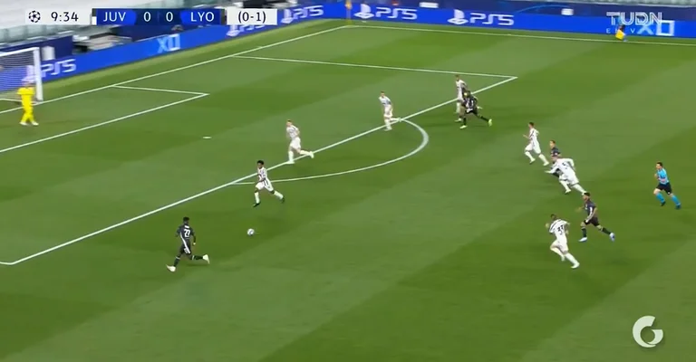 Lyon defeats Juven between Turin, Memphis Depay skillfully punishes the Old Lady