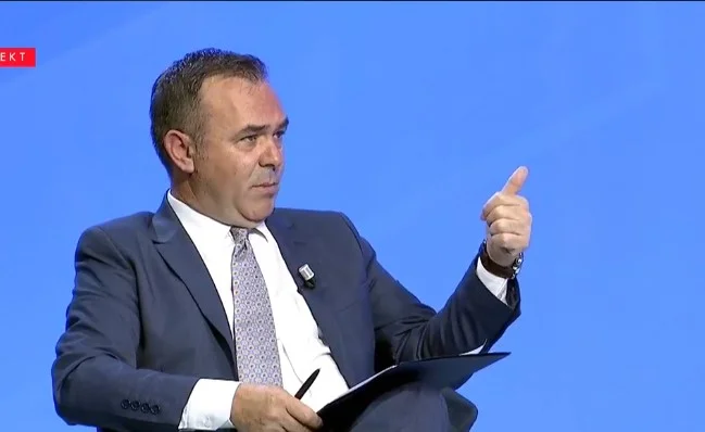 Rexhep Selimi: Për rrëzimin e Qeverisë Hoti, llogarisim edhe në votat e Vjosa Osmanit
