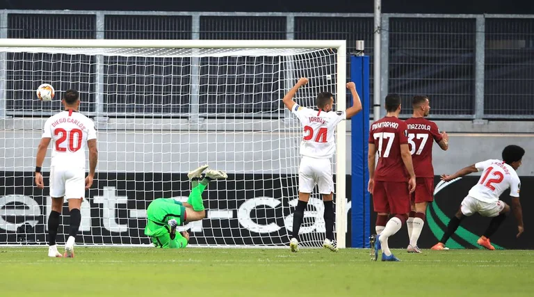 Sevilla shpartallon Romën dhe kalon në gjysmëfinale të Europa Leagues