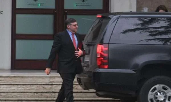 Palmer: Gjykata Speciale shpërbëhet pasi ta përmbushë misionin