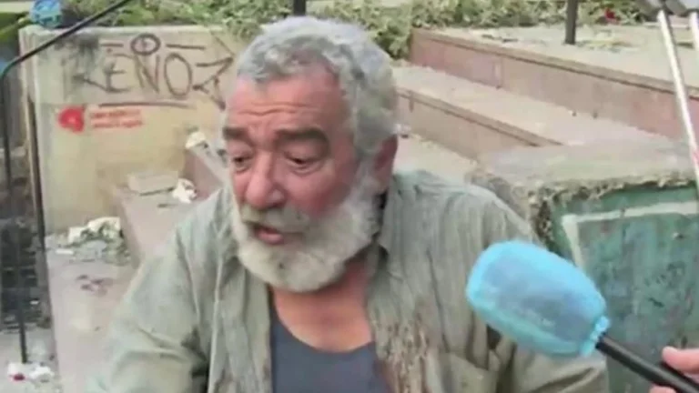 Fjalët e të pastrehut libanez që përlotën botën pas shpërthimit në Bejrut: Kam fjetur nëpër rrugë