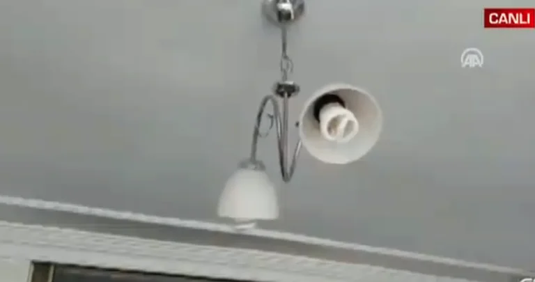 Tërmeti në Turqi, njerëzit të panikosur nëpër rrugë (Video)