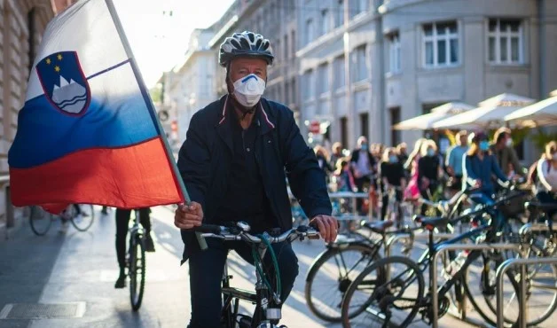 9 infeksione të reja dhe një i vdekur nga COVID-19 në Slloveni