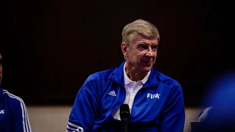 Wenger zbulon dy favoritët në CL: Nuk përmend Real Madridin, Barcelonën e as Juventusin