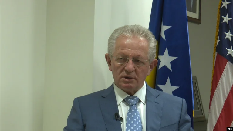 Hyseni: Do të shohim hapa konkretë të angazhimit amerikan në dialogun Kosovë-Serbi